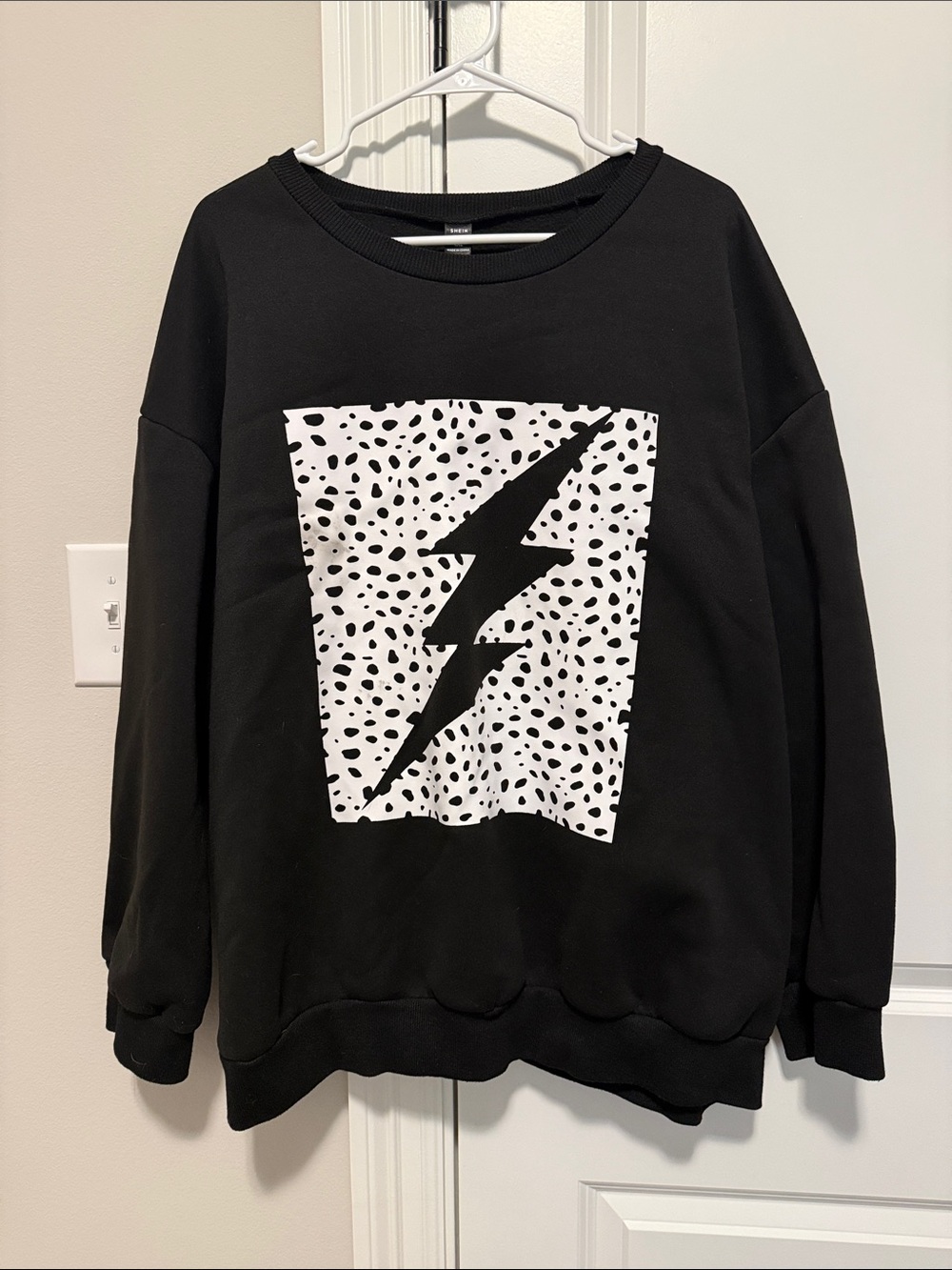 SHEIN Black Crewneck Sweatshirt with White Lightning Graphic